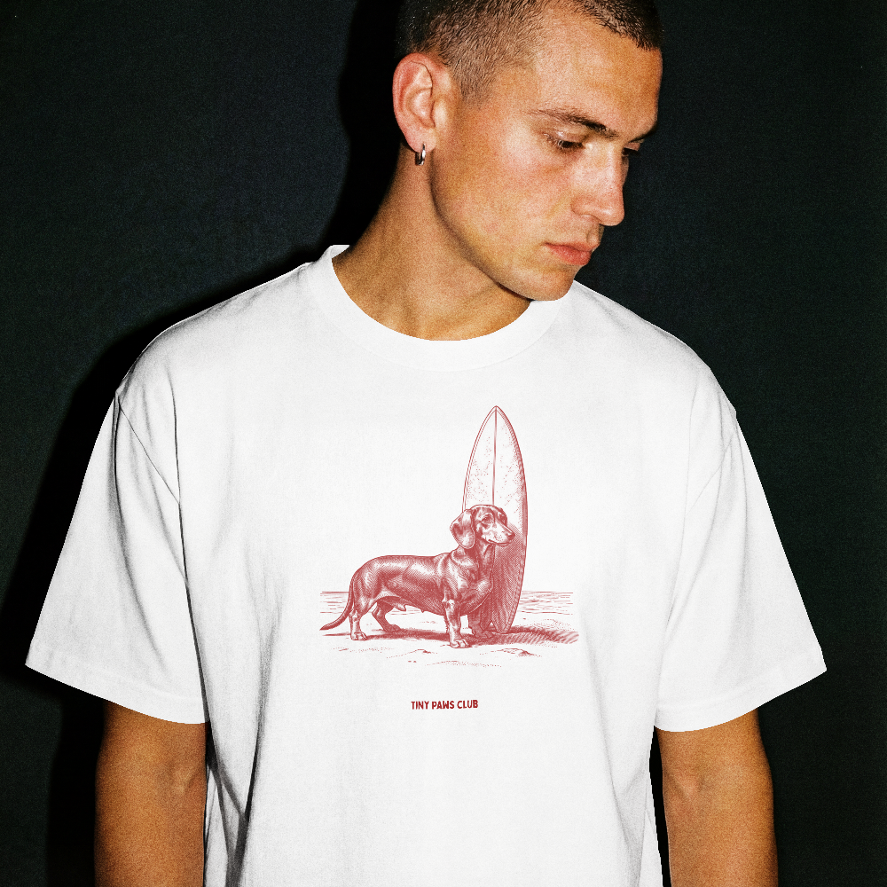 Salty Soul - Front print bordeaux - dachshund T-shirt
