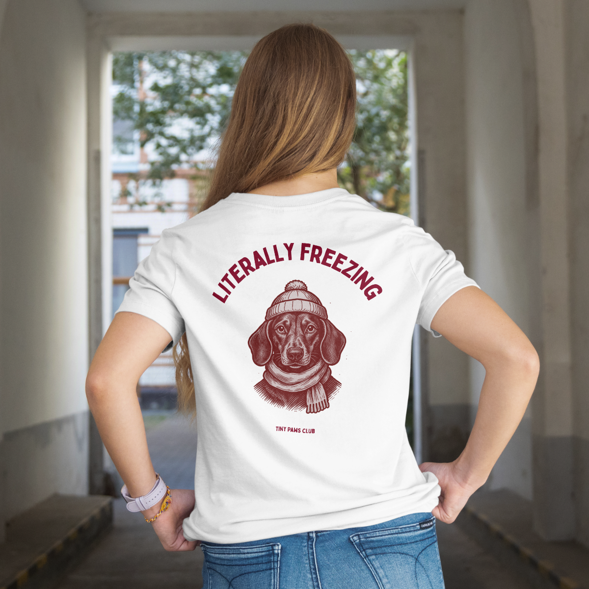 Literally freezing - bordeaux - dachshund T-shirt