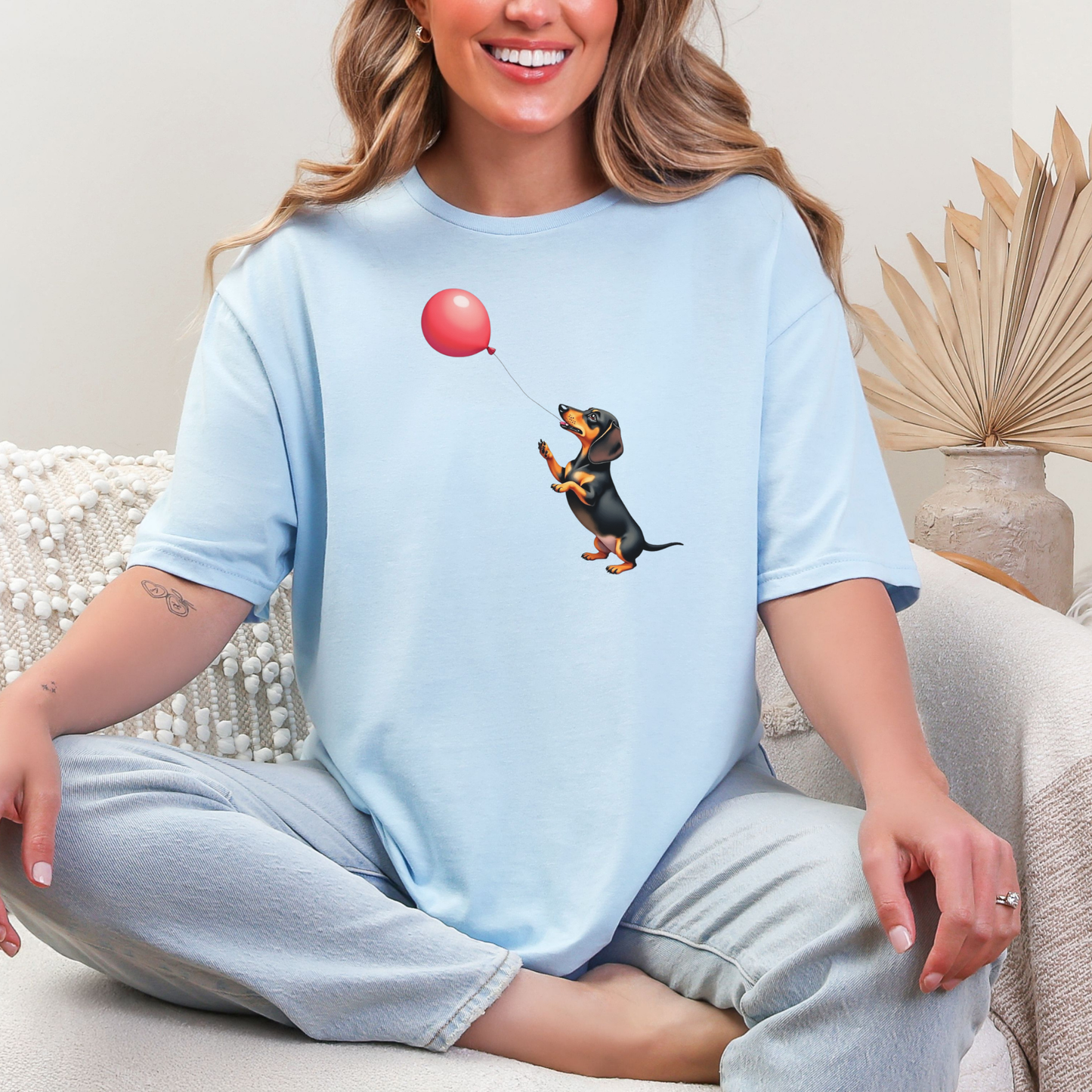 Teckel met rode ballon T-shirt