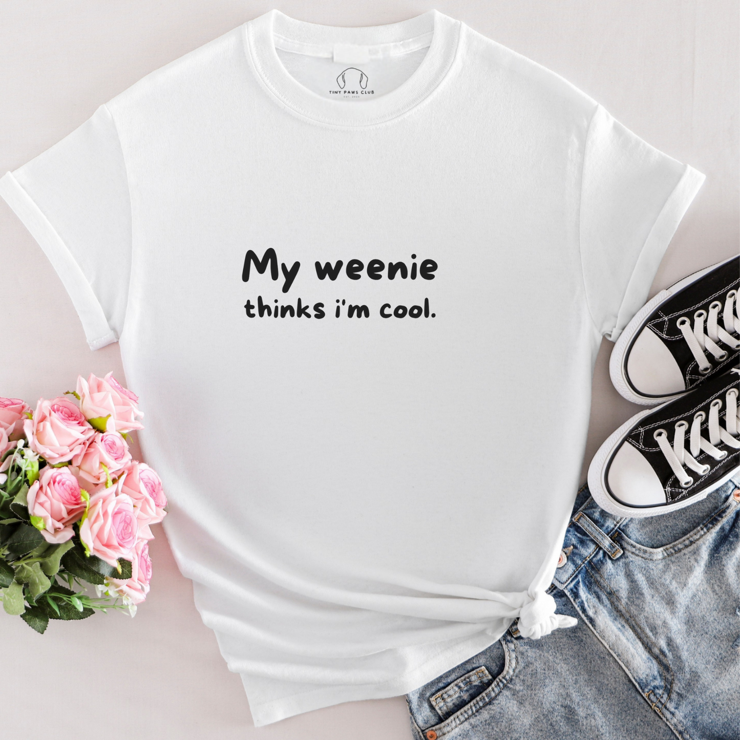 Mon petit bout pense que je suis cool T-shirt