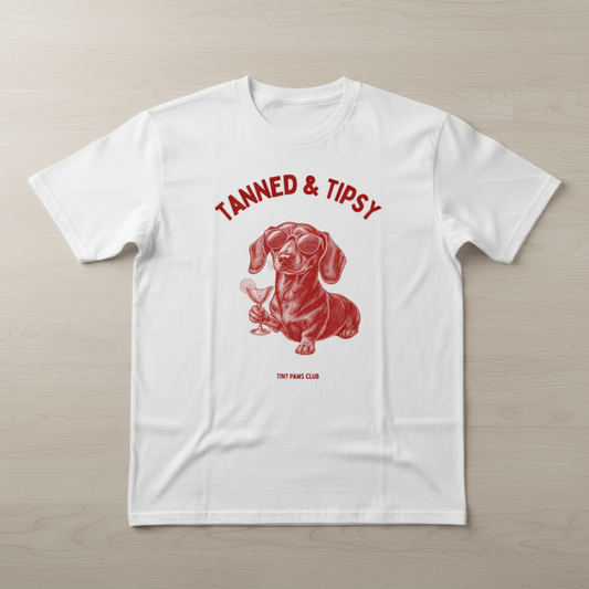 Tanned & Tipsy - Front print bordeaux - dachshund T-shirt