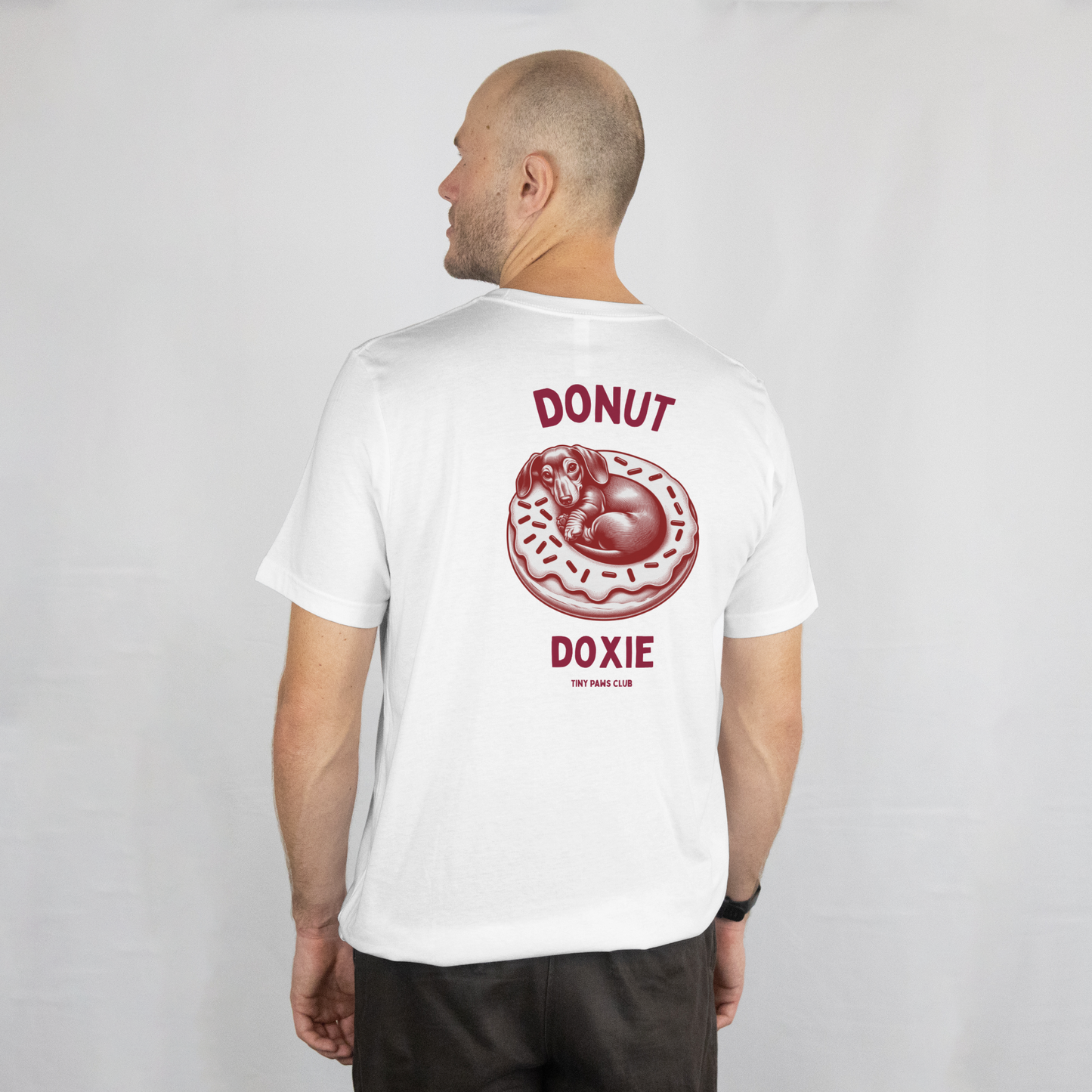 Donut Doxie - bordeaux - dachshund T-shirt