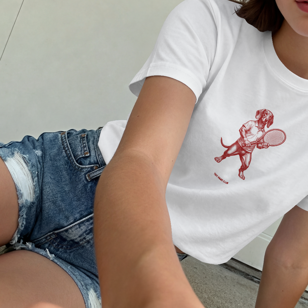 Tennis dog - Front print bordeaux - dachshund T-shirt
