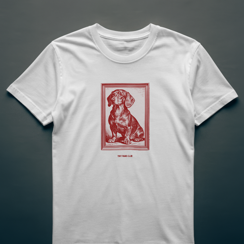 Doggie Portrait - Front print bordeaux - dachshund T-shirt