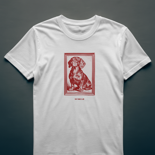 Doggie Portrait - Front print bordeaux - dachshund T-shirt