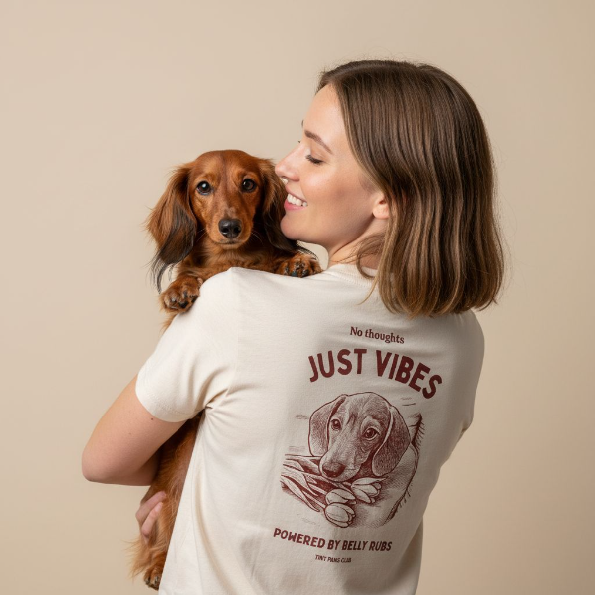 Just vibes - bordeaux - dachshund T-shirt