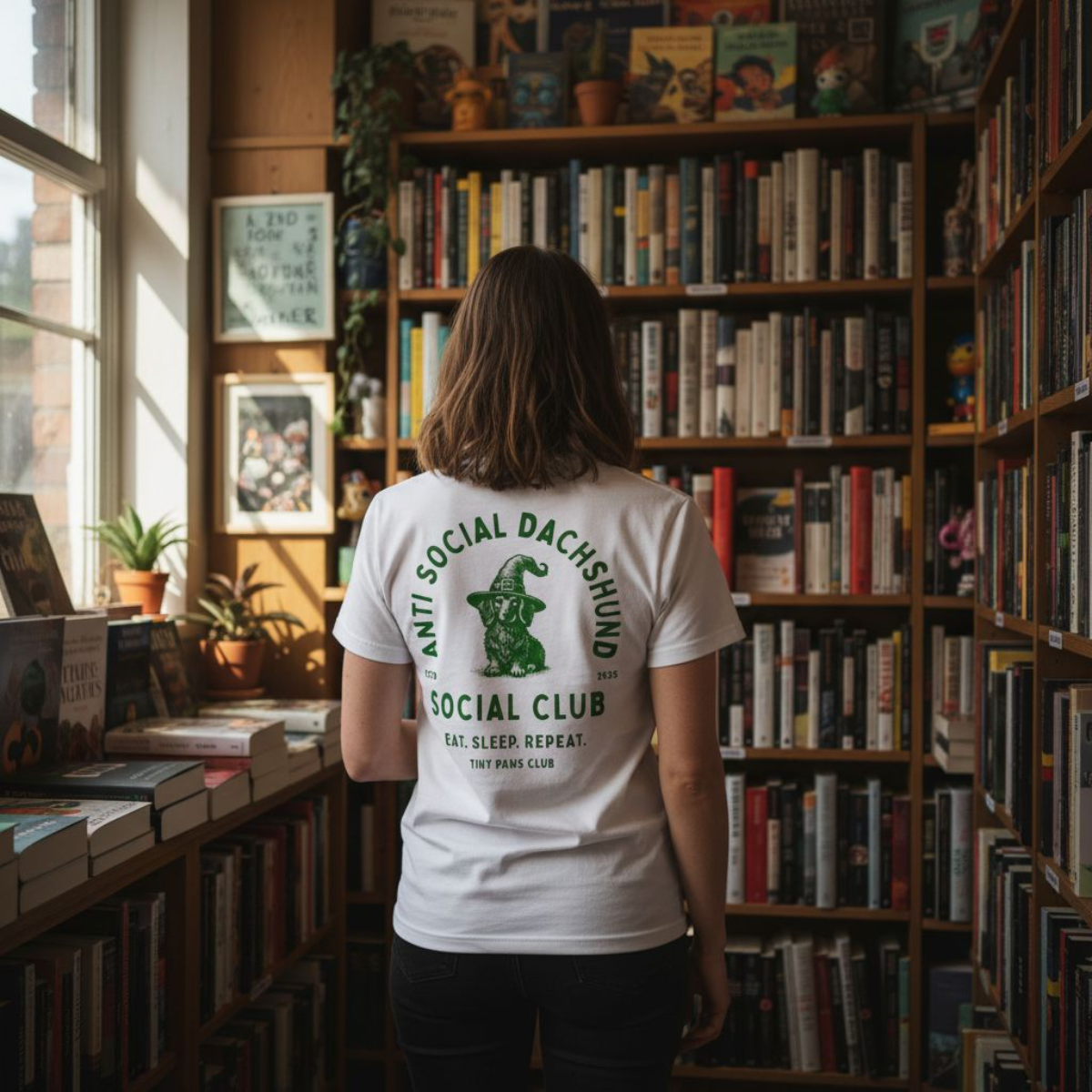Social club - green - dachshund T-shirt