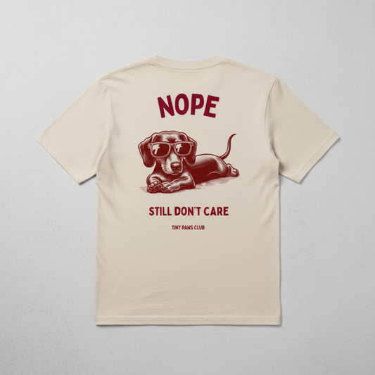 Still don't care - bordeaux - dachshund T-shirt